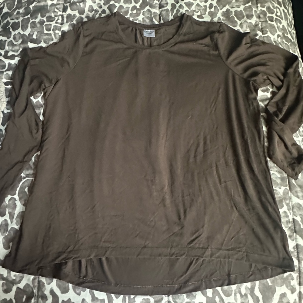 Athleta long sleeve top ladies Sz MD